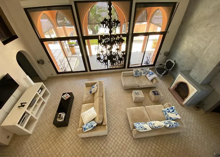 Emeraude, 9 Couple Only Au Village Naturiste Riad Agde